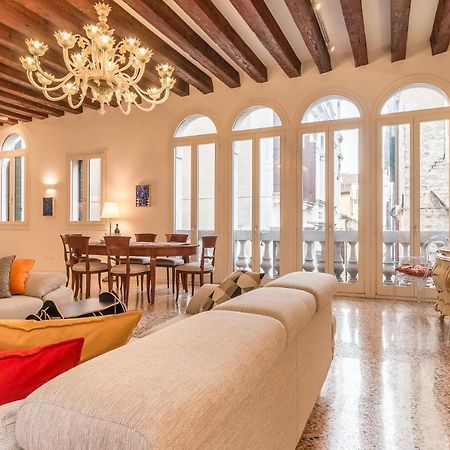 Gallery House Venesia Bagian luar foto