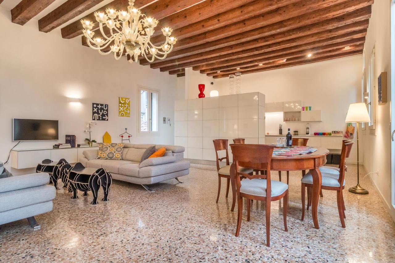 Gallery House Venesia Bagian luar foto