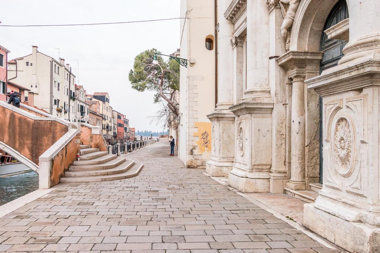 Gallery House Venesia Bagian luar foto